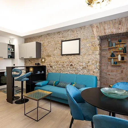 Solferino By In Apartment *